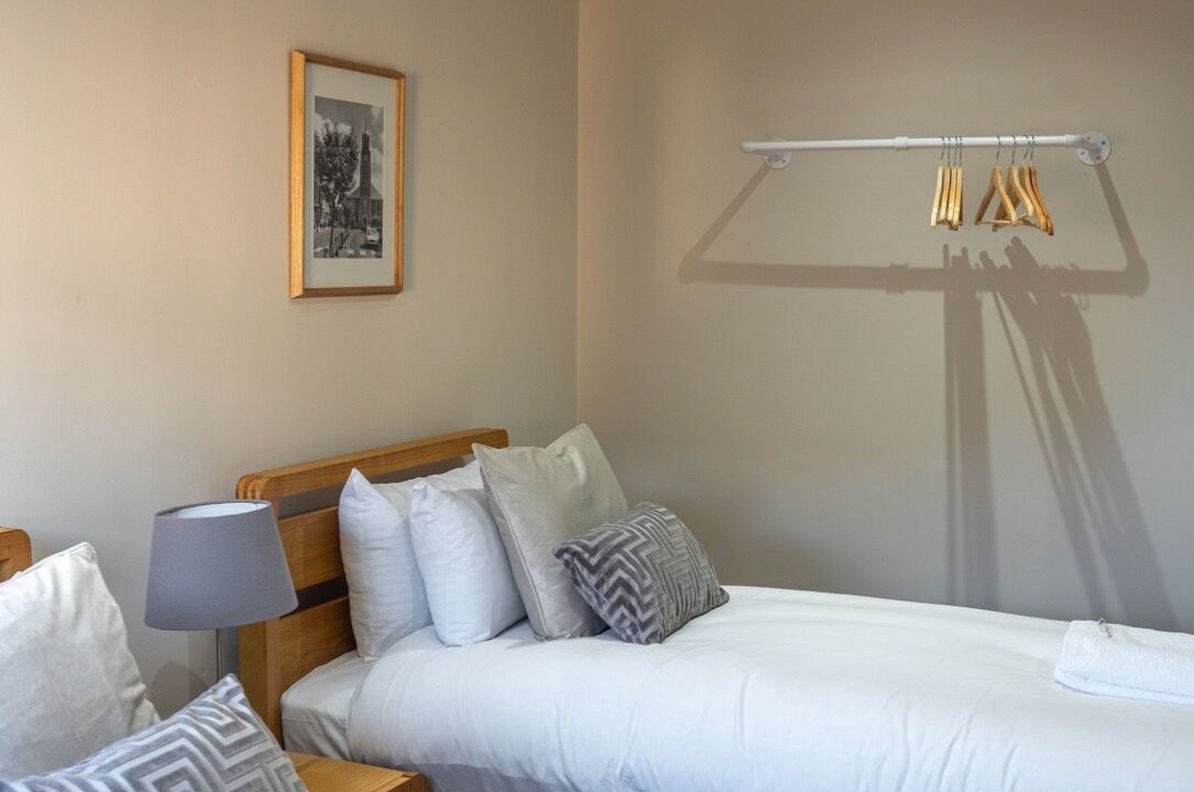 Photo of Others in Lanark