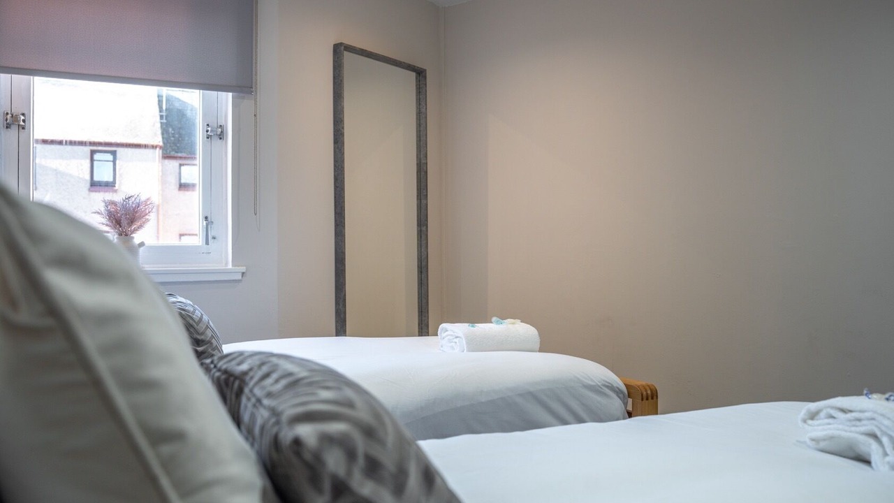 Photo of Others in Lanark