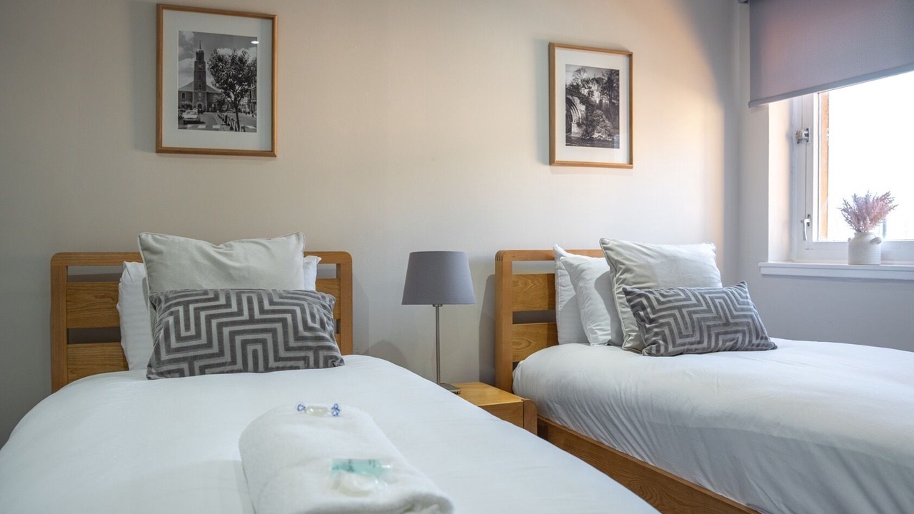 Photo of Others in Lanark