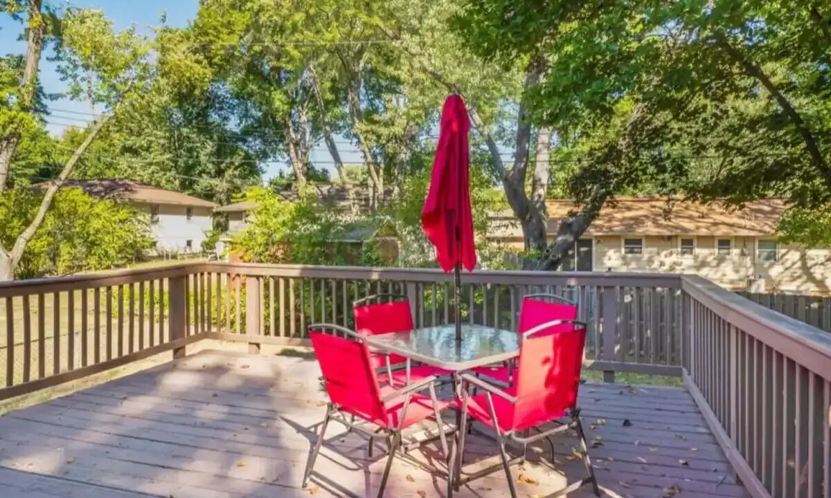 Photo of Outdoor in Lenexa