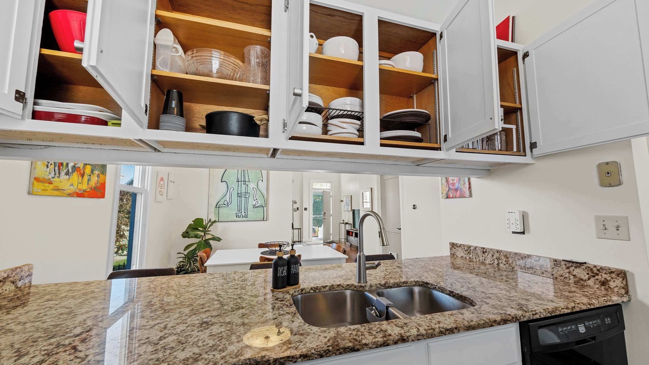 Photo of Kitchen in Lafayette Square