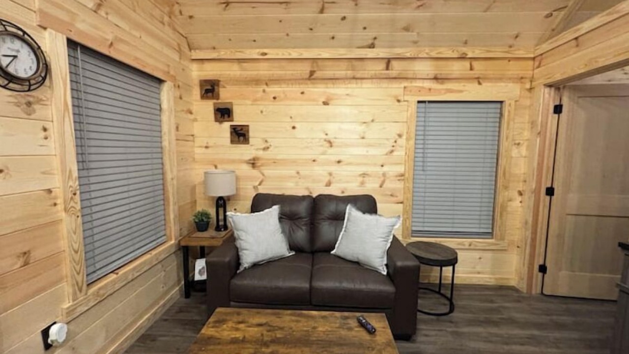 Photo of Livingroom in Cosby