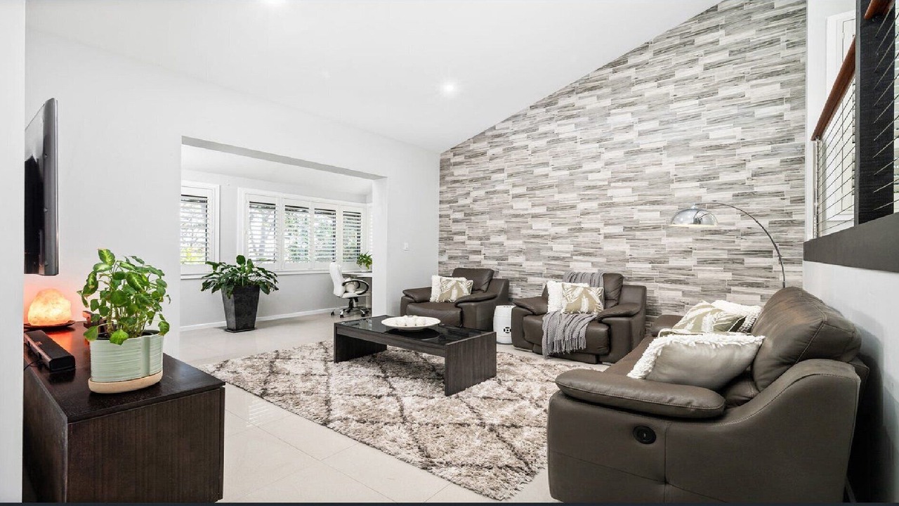 Photo of Others in Buff Point