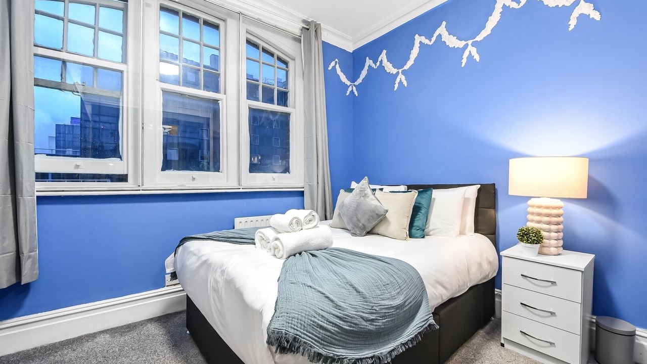 Photo of Others in Pimlico