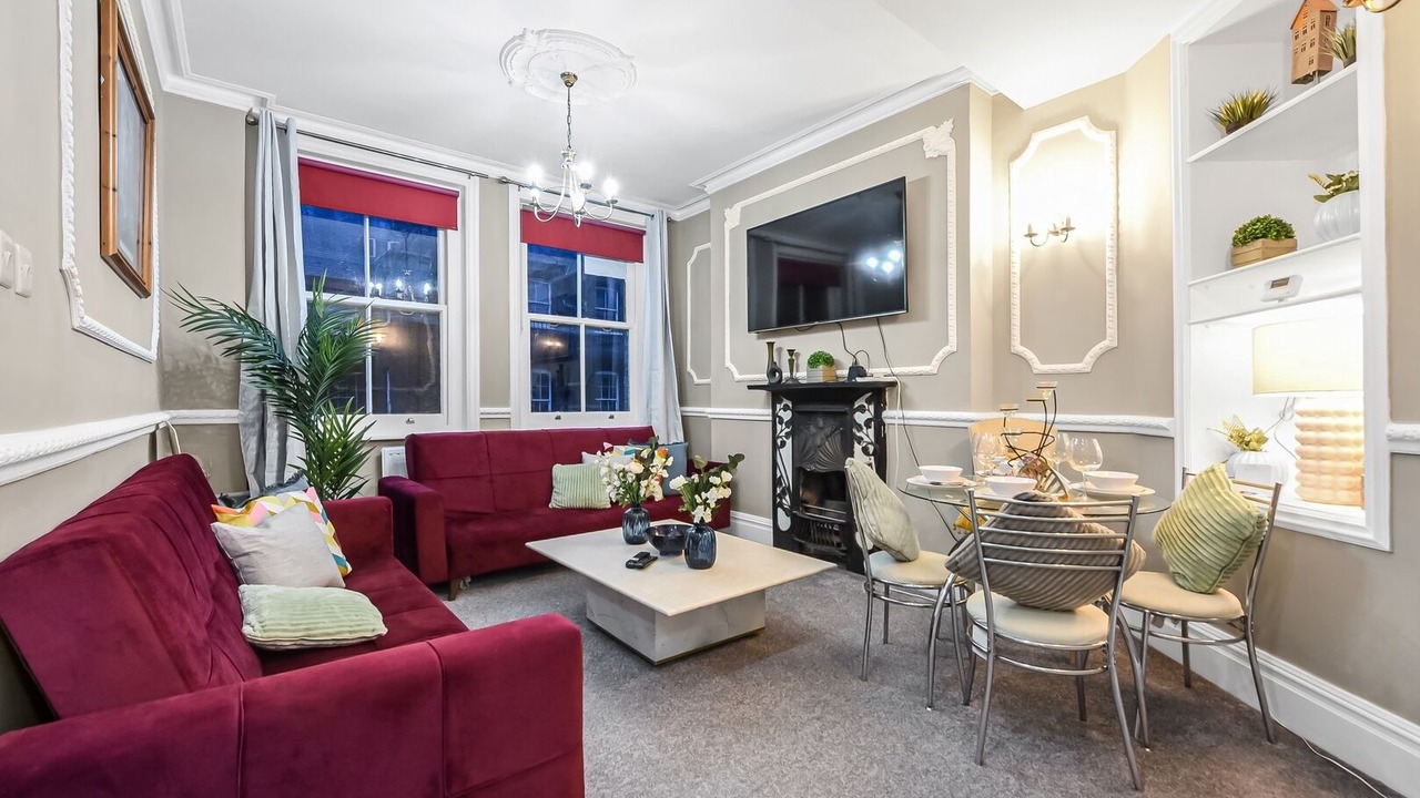 Photo of Others in Pimlico