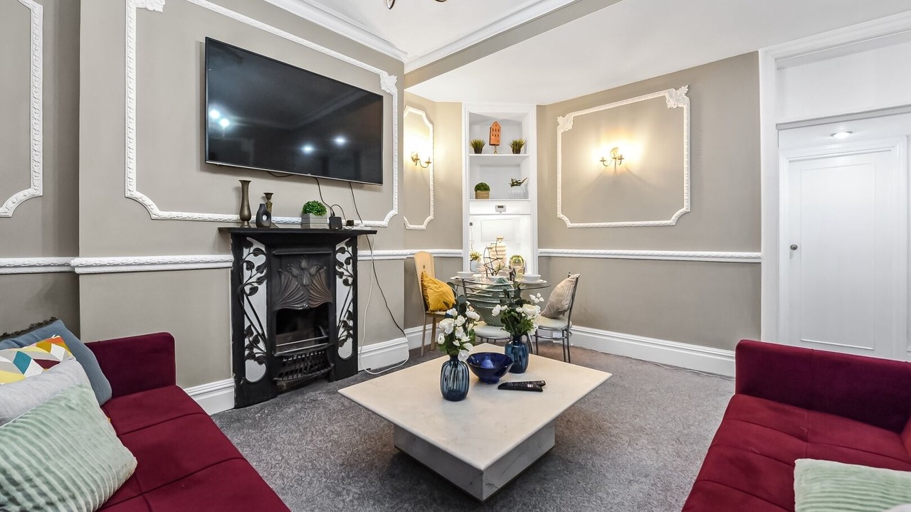 Photo of Others in Pimlico