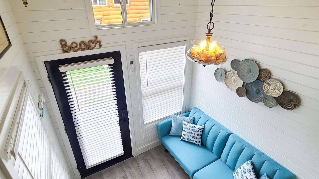 Photo of Livingroom in Lakeside