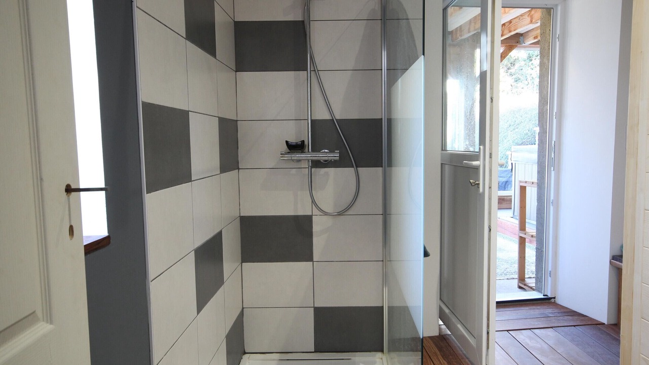 Photo of Bathroom in Traves