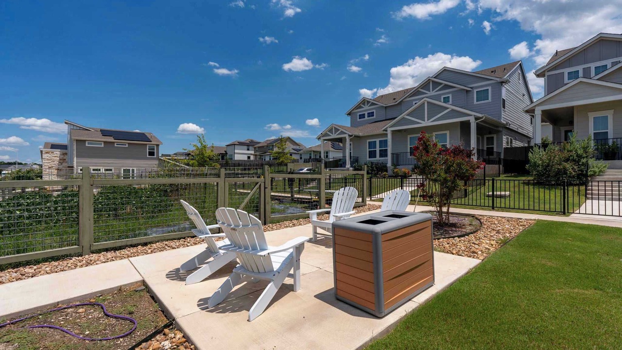 Photo of Patio Balcony in Manor