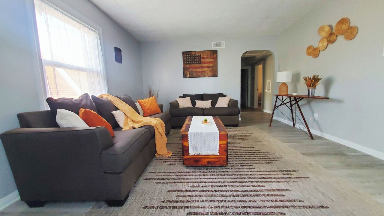 Photo of Livingroom in Southside