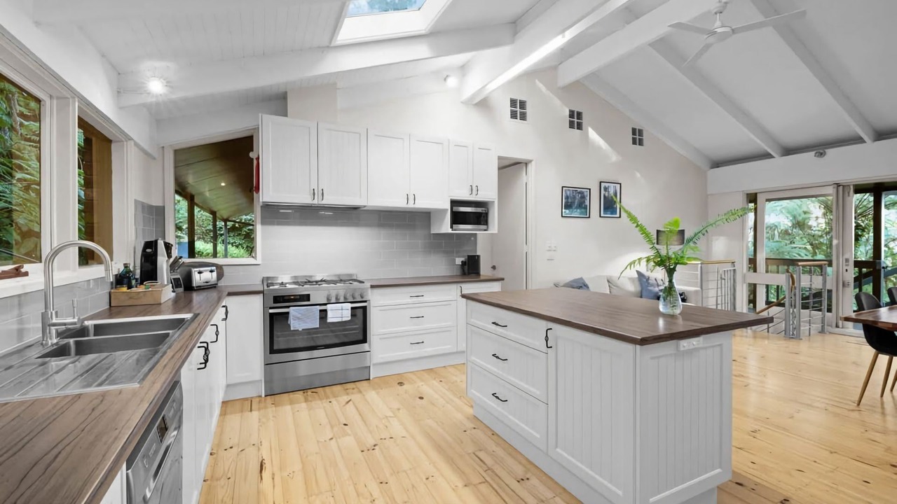 Photo of Kitchen in Menzies Creek