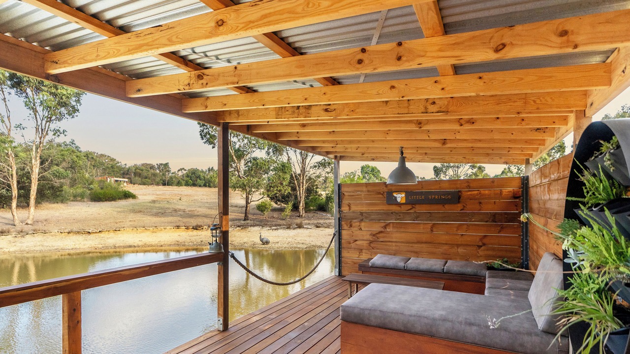 Photo of Patio Balcony in She Oaks