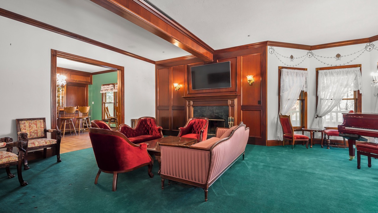 Photo of Livingroom in Wrightwood