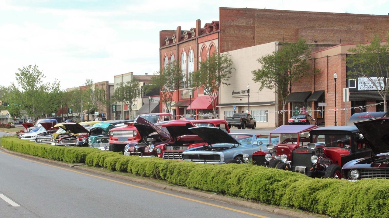 Photo of Others in Commerce