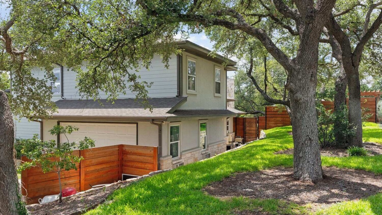Photo of Outdoor in Cardinal Hills