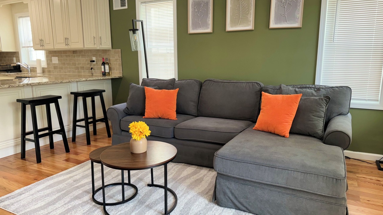 Photo of Livingroom in Newark