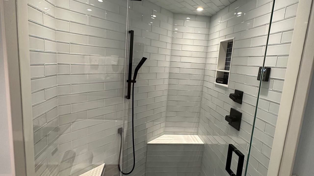 Photo of Bathroom in Ogunquit