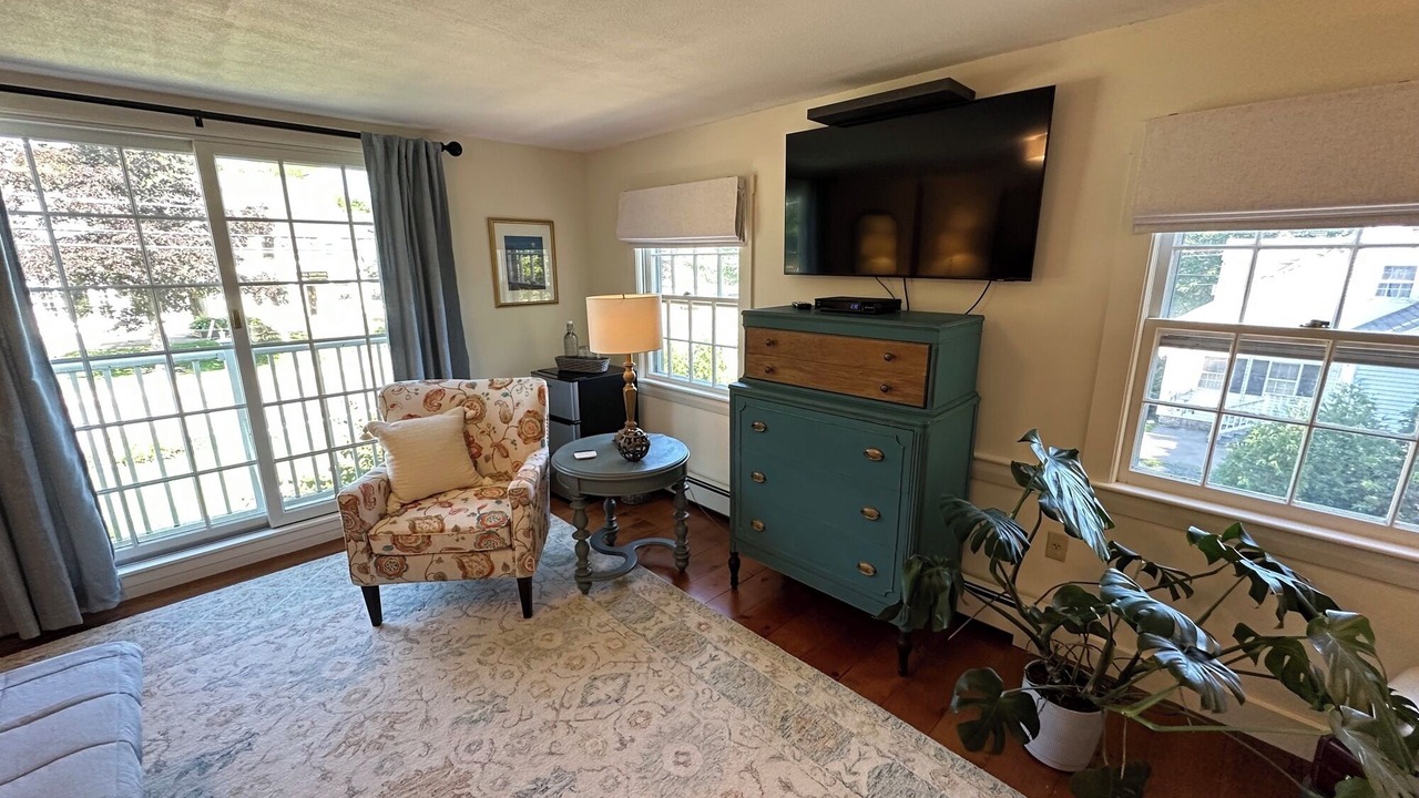 Photo of Bedroom in Ogunquit