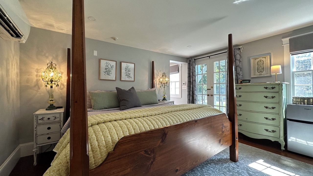 Photo of Bedroom in Ogunquit