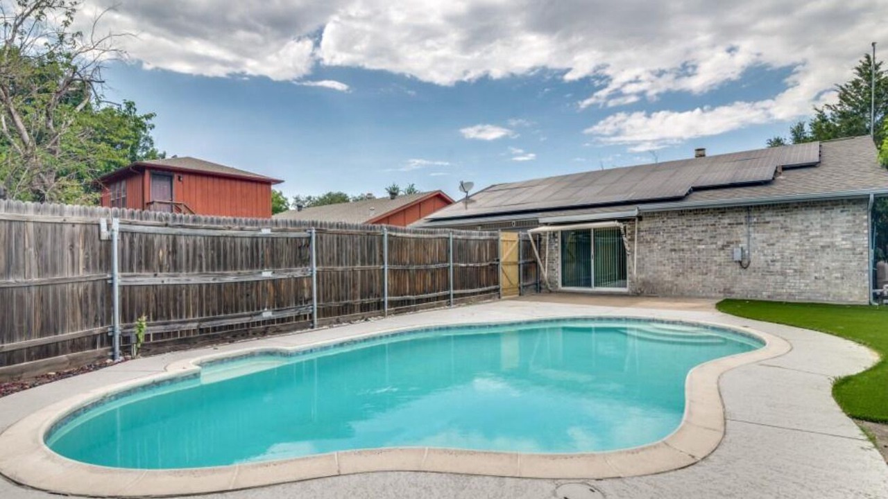 Photo of Outdoor in Northeast Carrollton