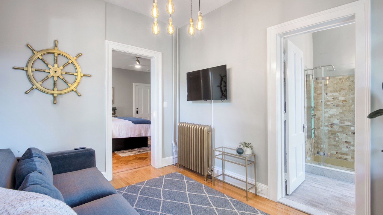 Photo of Others in Hudson