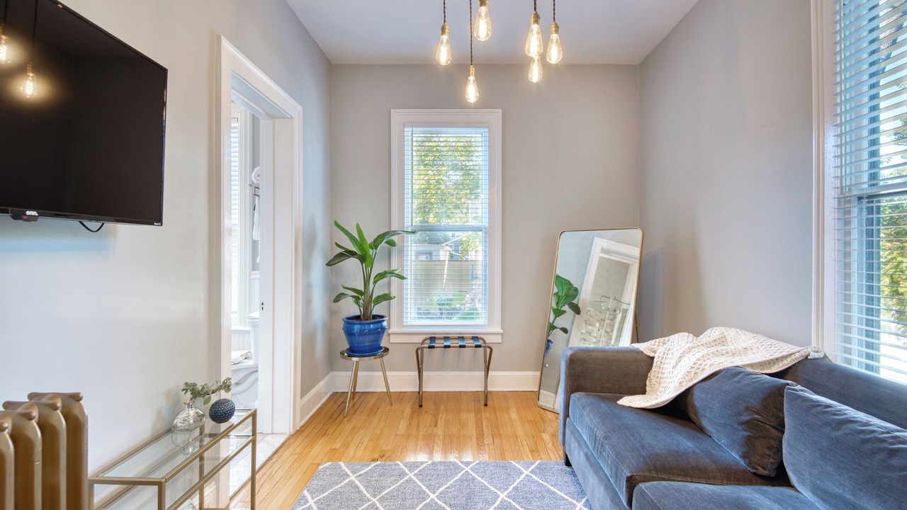 Photo of Others in Hudson