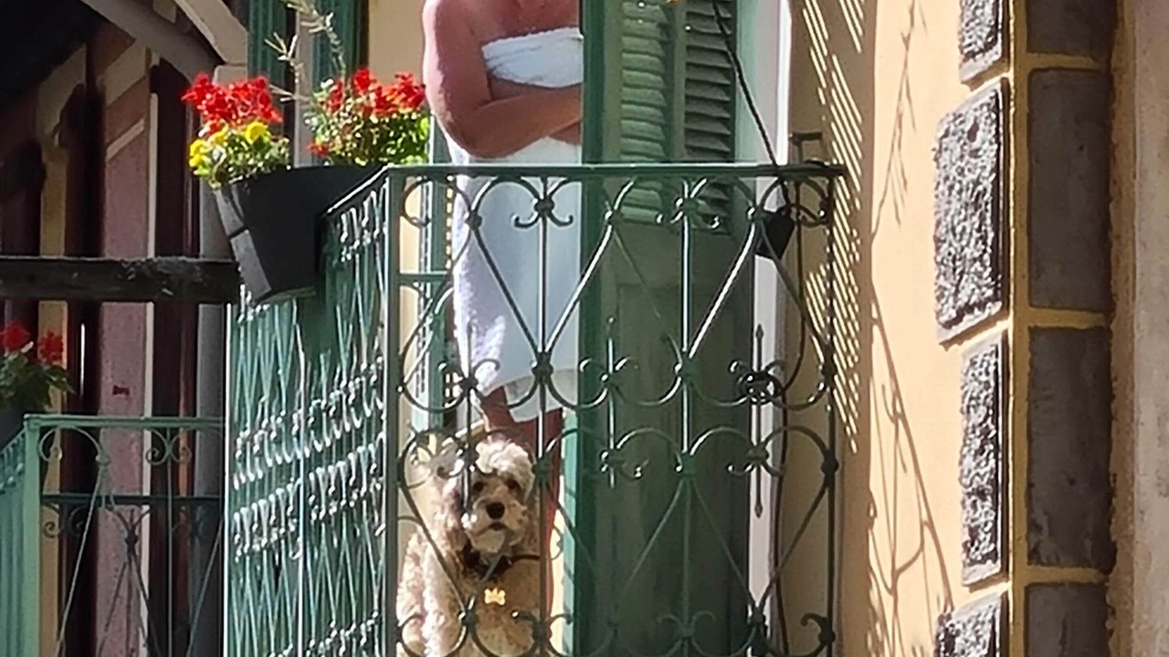 Photo of Patio Balcony in Saint-Martin-dʼEntraunes