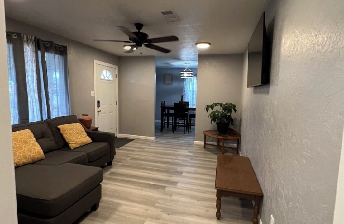 Photo of Livingroom in Clayton