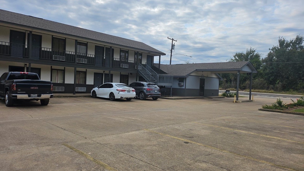 Photo of Outdoor in Jewett