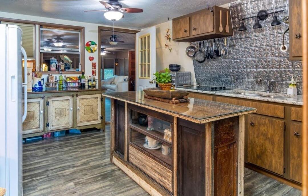 Photo of Kitchen in Grove