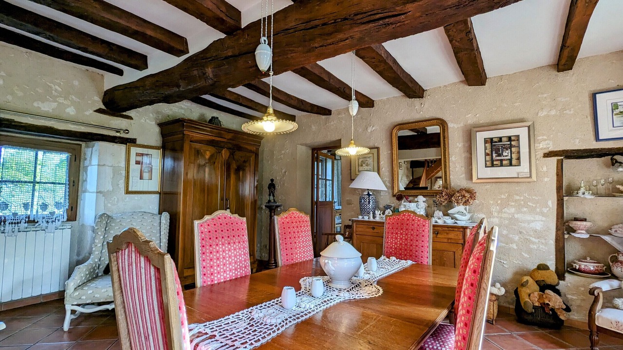 Photo of Others in Azay-le-Ferron