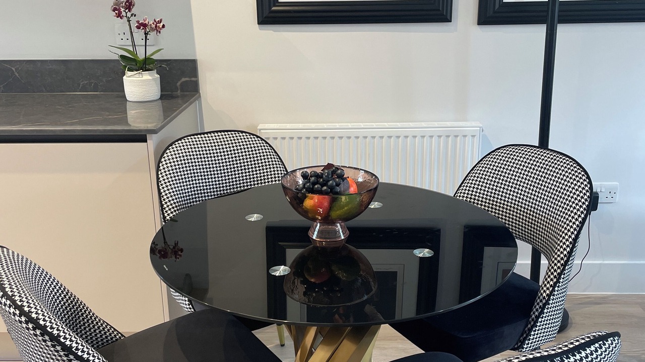 Photo of Others in Calne