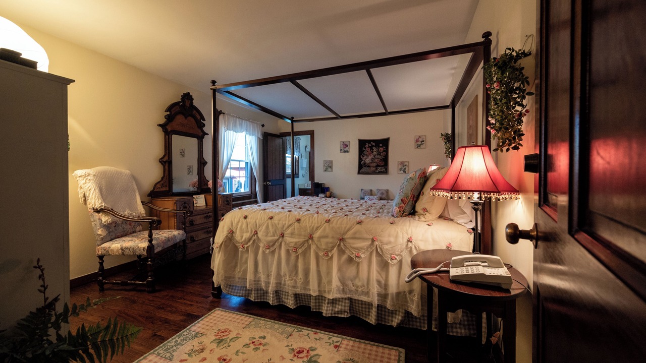 Photo of Bedroom in Averill Park