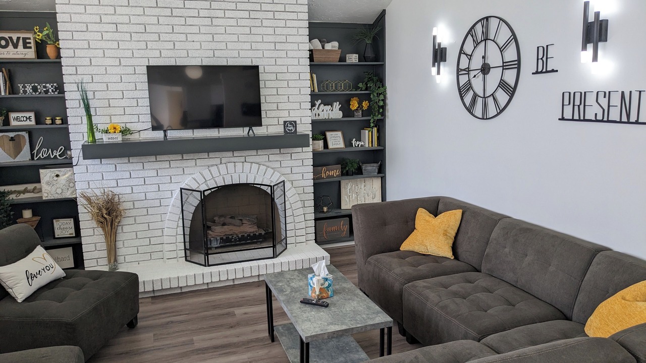 Photo of Livingroom in Taylorsville