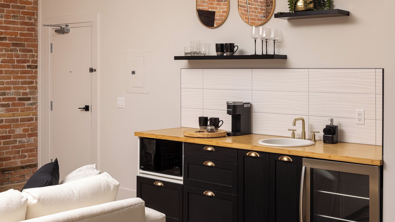 Photo of Kitchen in Boblo Island