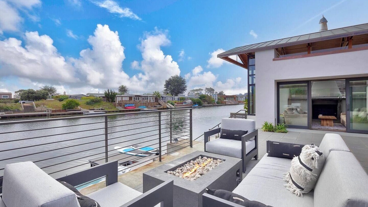 Photo of Patio Balcony in Stinson Beach