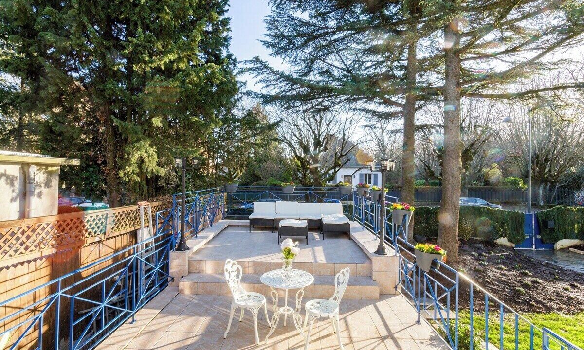 Photo of Outdoor in Sceaux