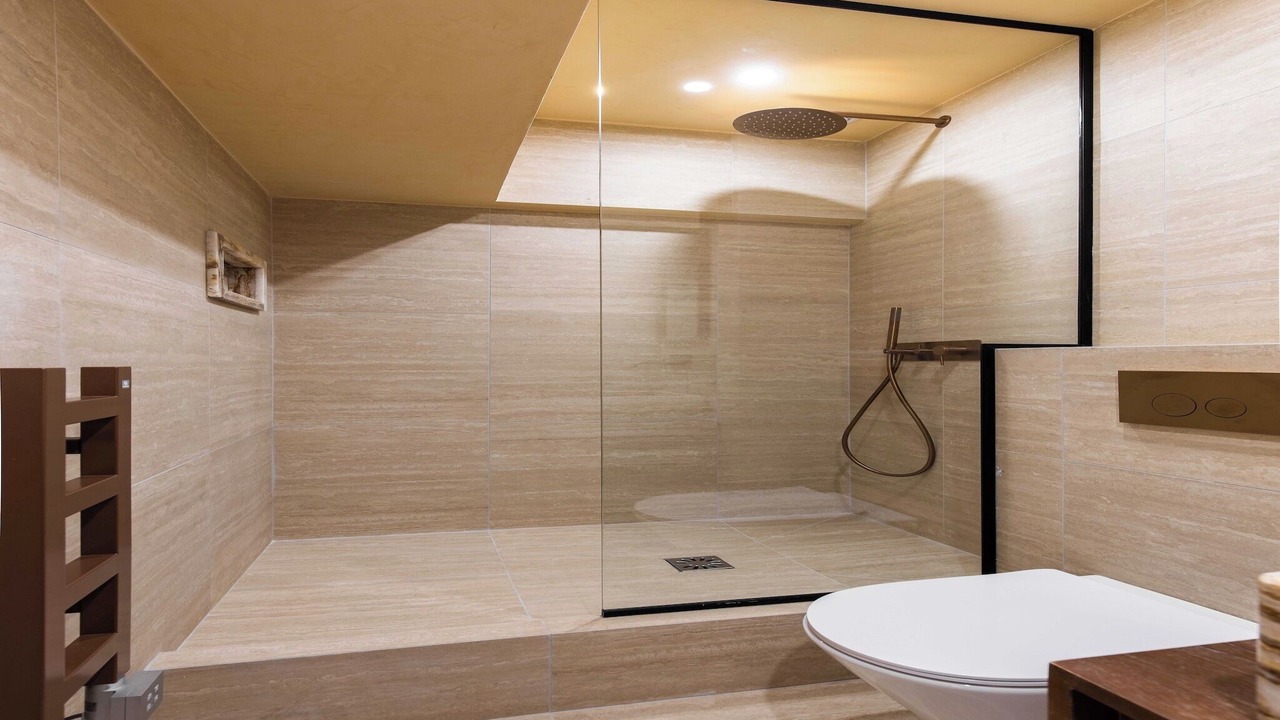 Photo of Bathroom in Quartier de la Porte-Saint-Denis
