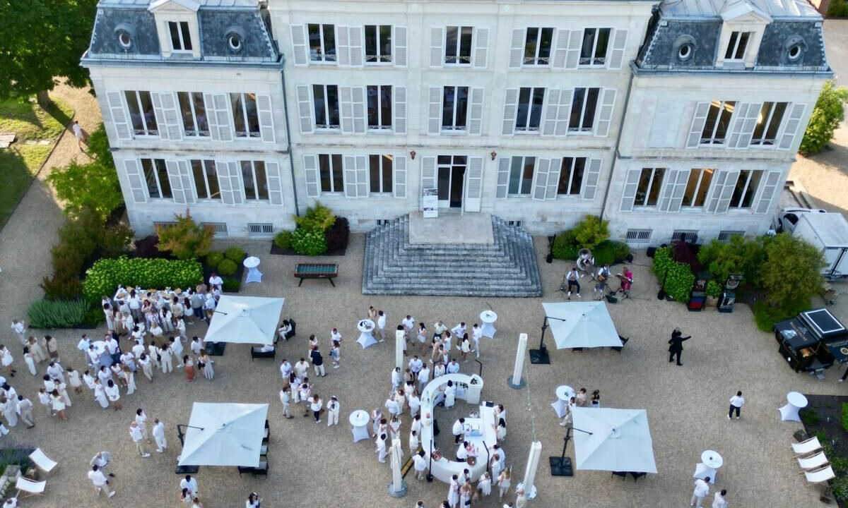 Photo of Outdoor in La Chapelle-Saint-Mesmin