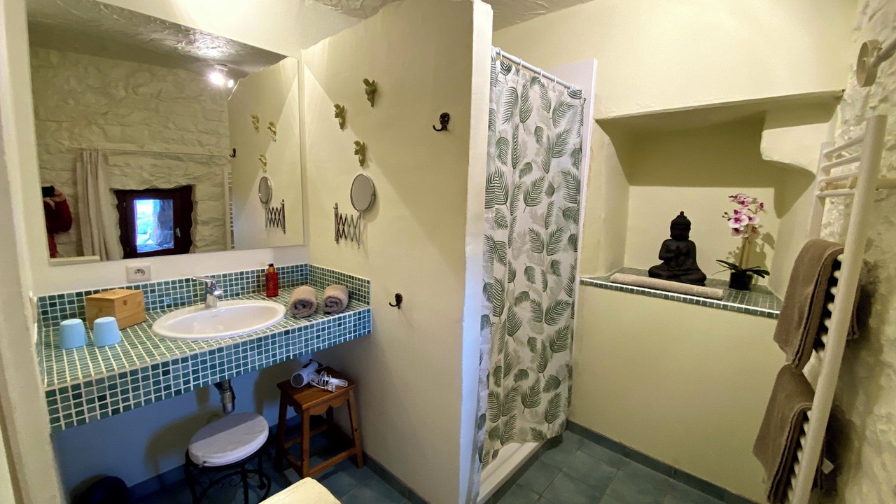Photo of Bathroom in Verrieres