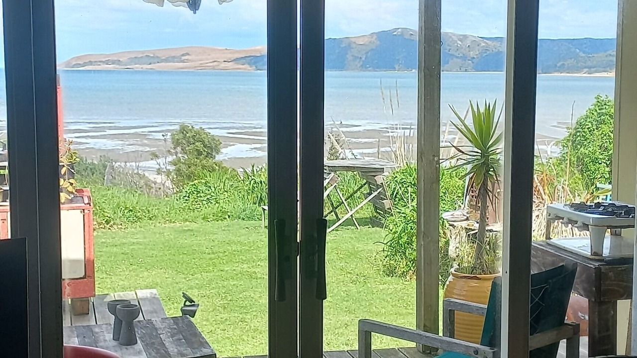 Photo of Others in Opononi