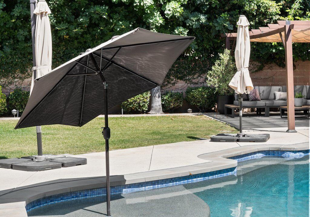 Photo of Outdoor in Reseda