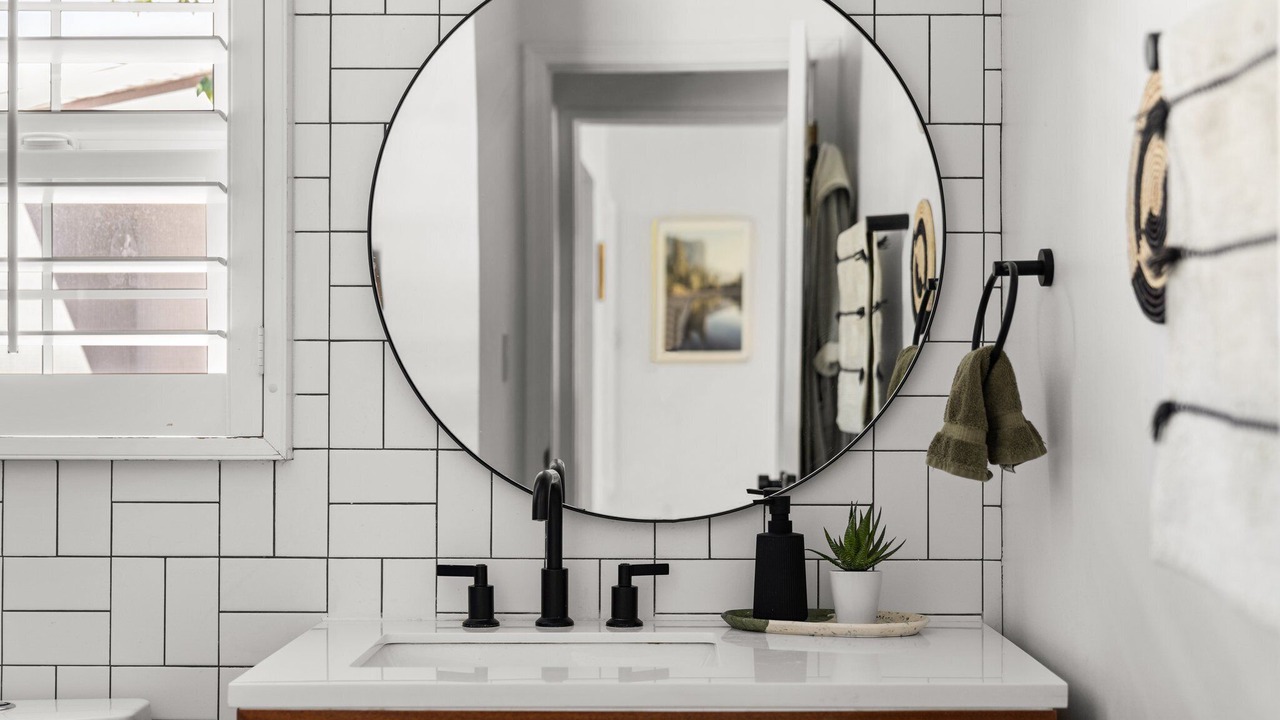 Photo of Bathroom in Reseda
