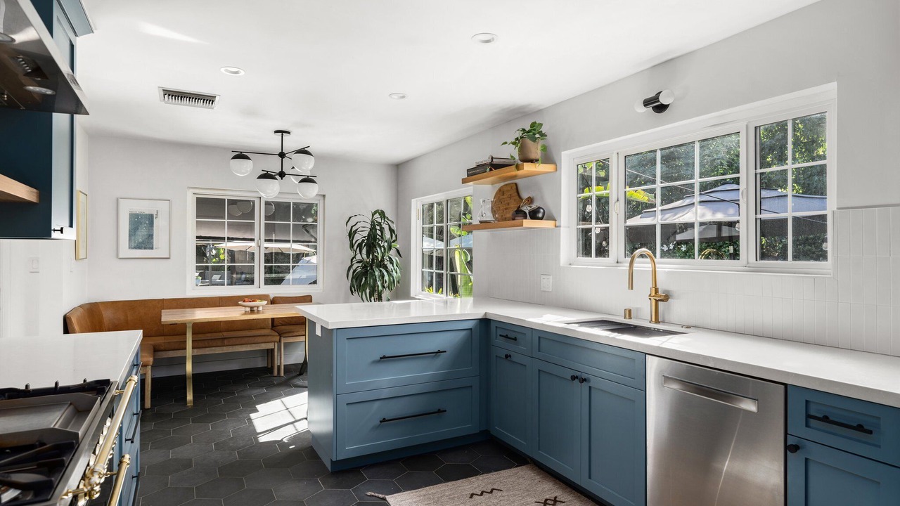 Photo of Kitchen in Reseda