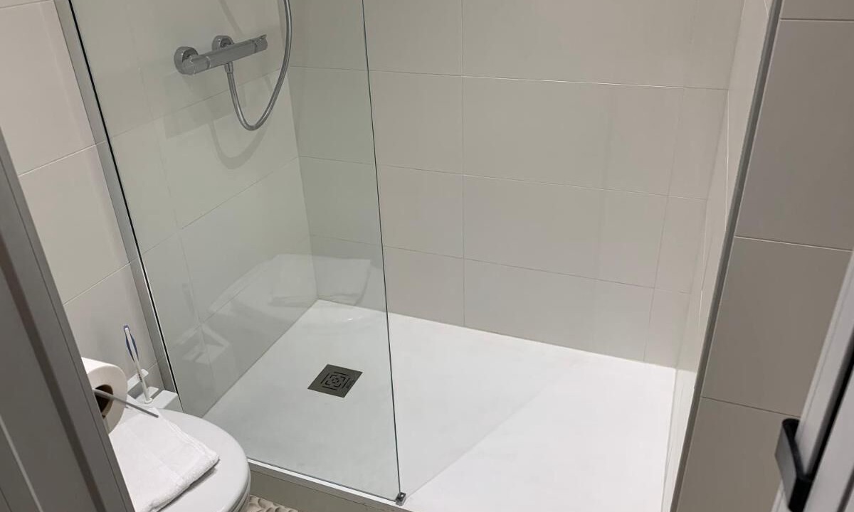 Photo of Bathroom in Dieppe