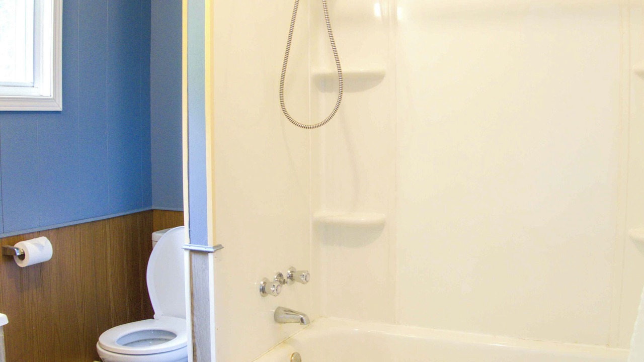 Photo of Bathroom in Port Loring