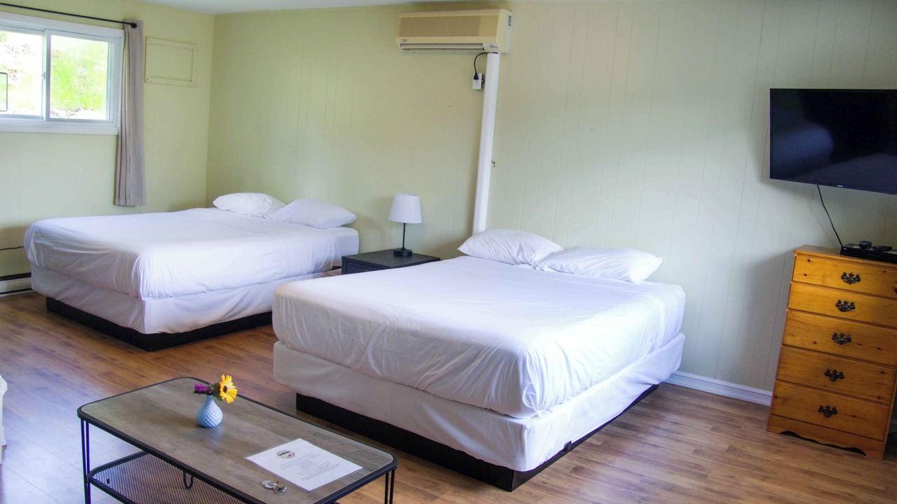 Photo of Bedroom in Port Loring
