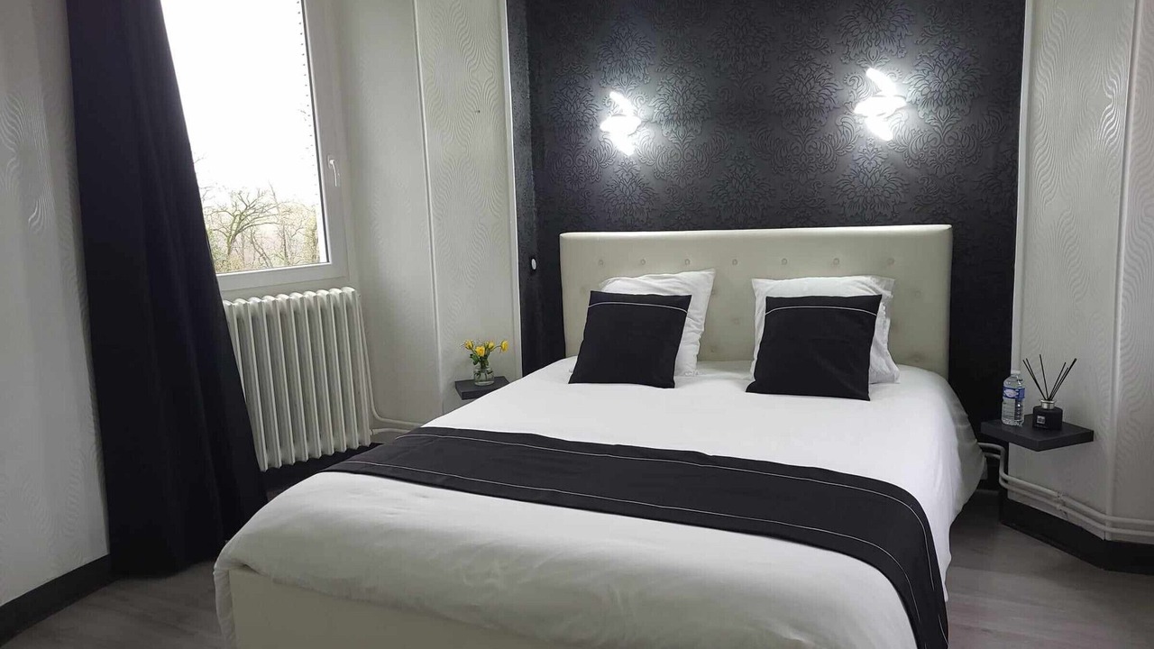 Photo of Bedroom in Cluis