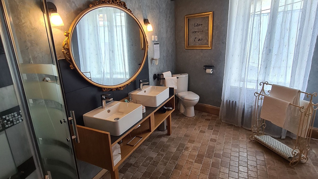 Photo of Others in Ousson-sur-Loire