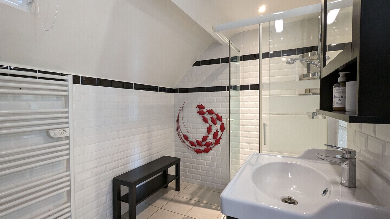 Photo of Others in Fontguenand